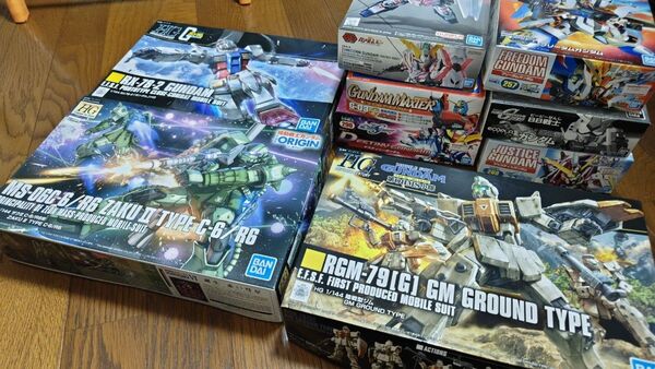 ガンプラ まとめ売り RX-78-2 MS-06C-6/R6 ザクⅡタイプC-6/R6、陸戦型ジム その他