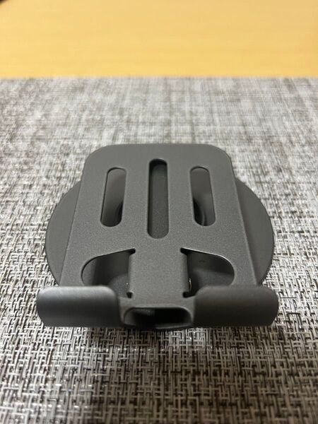 携帯スタンド スマートフォンホルダー スマホ 高質感金属製台座 滑り止め 東京マルイ ナイフシース ナイフケース 5KU