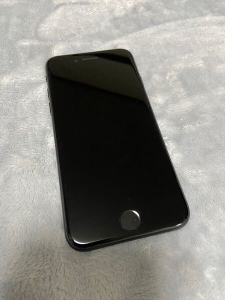 iPhone SE2 64GB ブラック SIMフリー 本体・付属品 美品