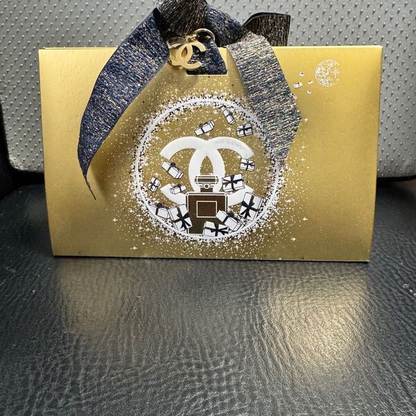 CHANEL ショッパー 紙袋 ノベルティ ゴールド