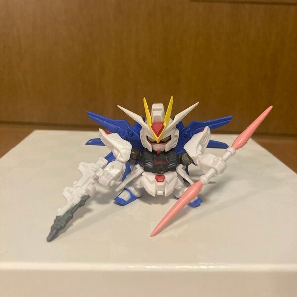 ガシャポン戦士 ストライクフリーダムガンダム