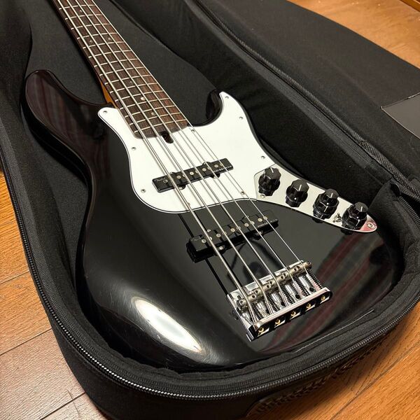 fender deluxe jazz bass ⅴ ※説明文必読