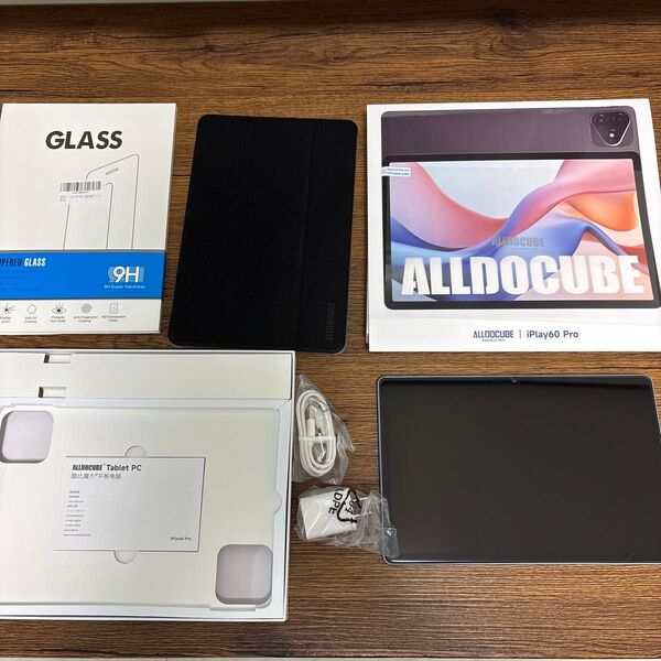 ALLDOCUBE iPlay60 Pro タブレット11インチ 90Hz 美品。ケース付き。ガラスフィルム未使用付き。