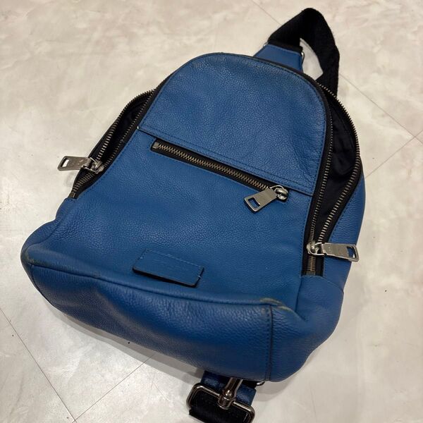 COACH メンズ ボディバッグ