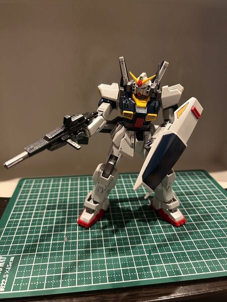 HGUC 193 機動戦士Zガンダム ガンダムMk-II (エゥーゴ仕様) 1/144スケール 全塗装 完成品