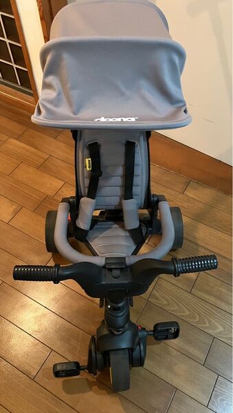 doona 折りたたみ三輪車 グレー リキトライク ベビーカー ドゥーナ