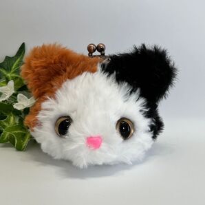 三毛猫さん あみぐるみがま口ポーチ 財布 ハンドメイド 猫 ぬいぐるみ キャットヤーン 手編み