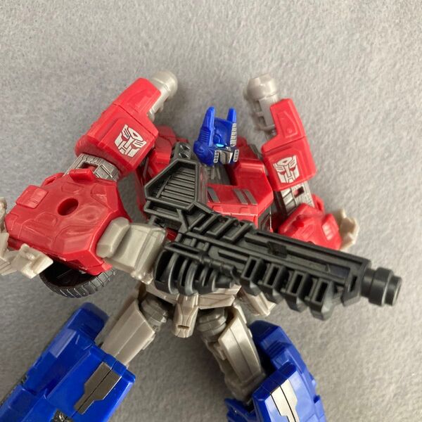 オプティマスプライム トランスフォーマー fall of cybertron