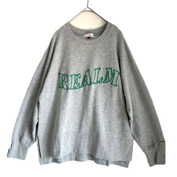 ピンクラテ キッズLサイズ 155〜160 グレー トレーナー