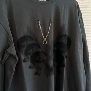 新品タグ付 ネックレス付フェイスプリント Tシャツ ロンT グレー L