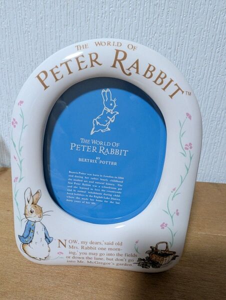ピーターラビット オルゴールつきTHE WORLD OF PETER RABBIT フォトフレーム 陶器製(セキグチ)