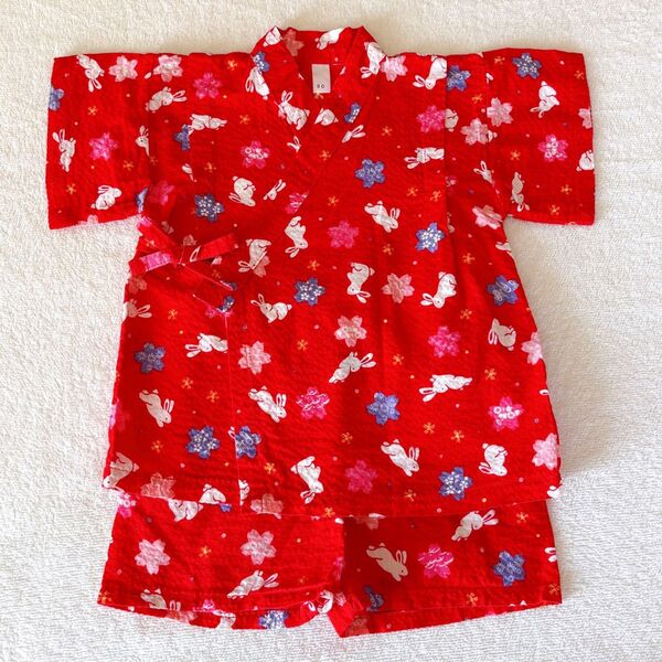 美品 80 ベビー甚平 うさぎ 花柄 和柄 かわいい 女の子 赤 日本製