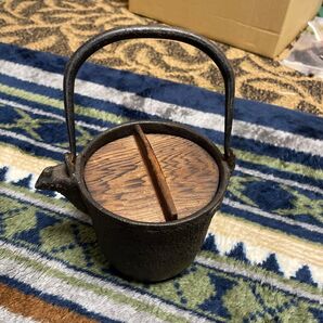 鉄瓶と木製蓋セット