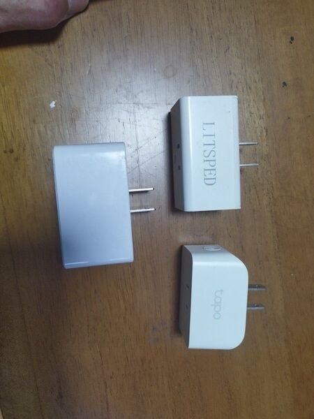3種類 WiFiスマートプラグ