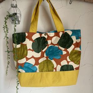 ハンドメイド トートバッグ 花柄 レトロ柄 イエロー トートバッグ ハンドバッグ