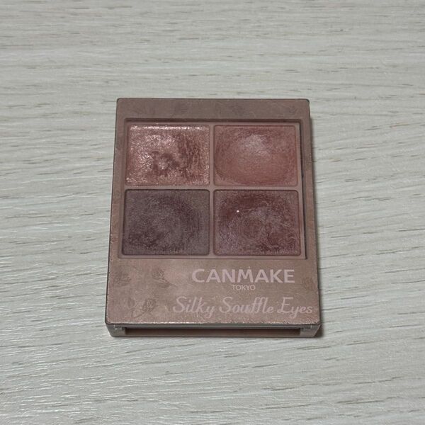 CANMAKE キャンメイク シルキースフレアイズ M06 マットタイプ アイシャドウ