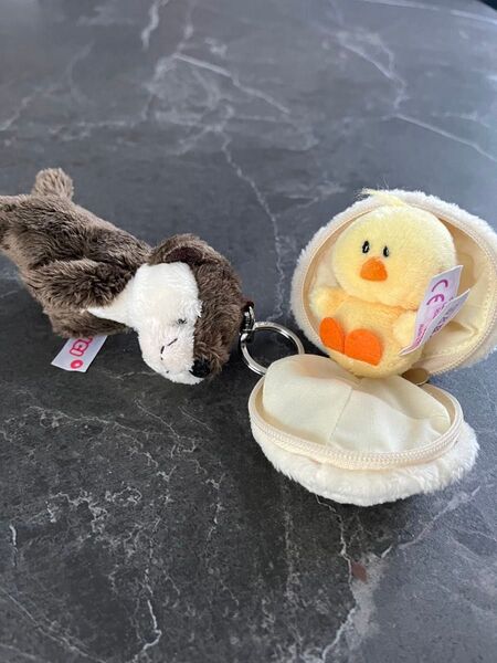 カワウソ ひよこ キーホルダー