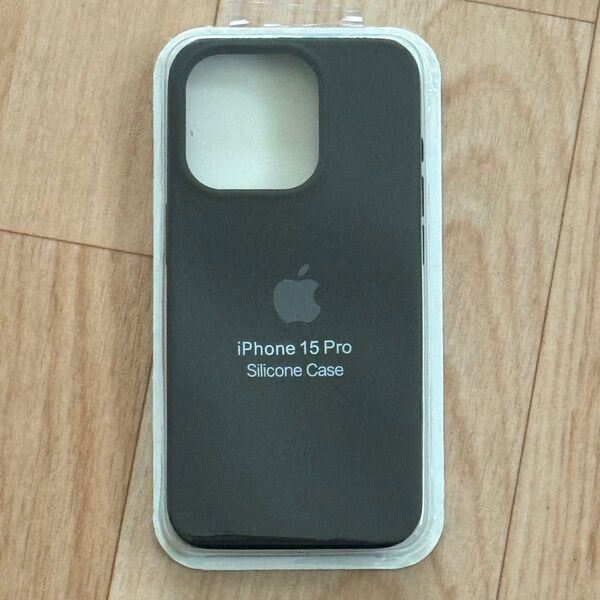 iPhone15Pro ケース シリコンケース 黒