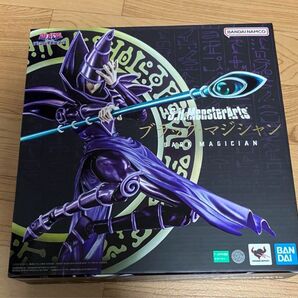S.H.MonsterArts ブラック・マジシャン 未開封新品 フィギュアーツ