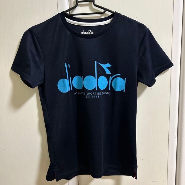 diadora Tシャツ ネイビーMサイズ