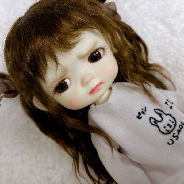 【白肌不機嫌ちゃん】ウィッグ付き niuniu dayuanbao qbaby風カスタムドール