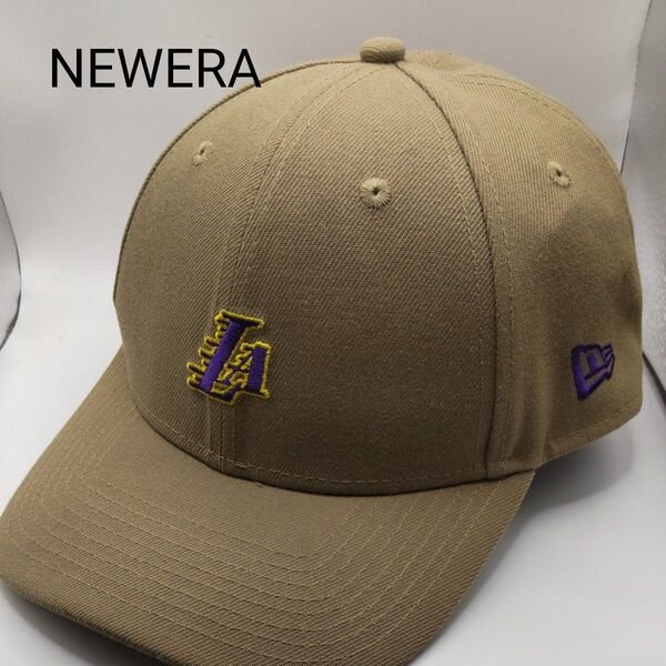 ◆115 NEWERA ロサンゼルスレイカーズ ベージュ アジャスタ キャップ