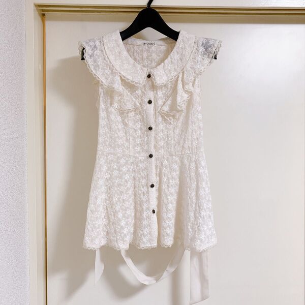 axes femme レースフリルノースリーブシャツ M size ホワイト