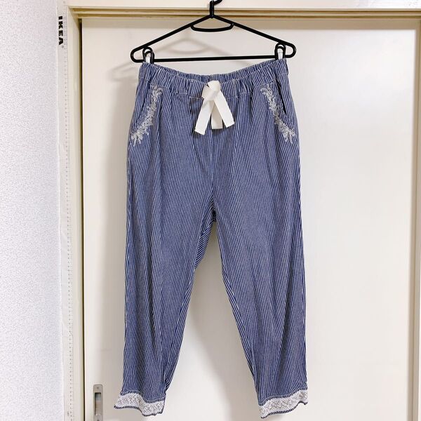 axes femmeストライプ レース装飾 スキニーパンツM size