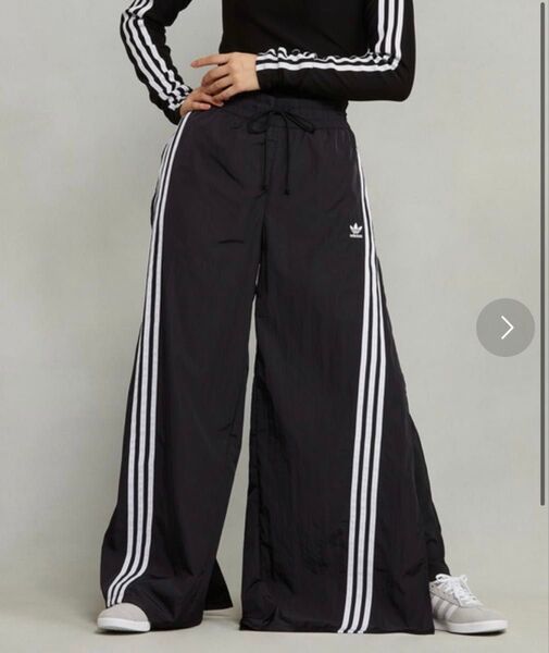 adidas adilenium メガフレアパンツ lサイズ