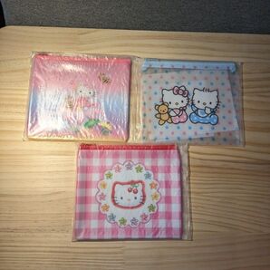 Happyくじ HELLO KITTY 50th ~ハッピーアニバーサリー☆~ D賞 フラットポーチ 3種セット