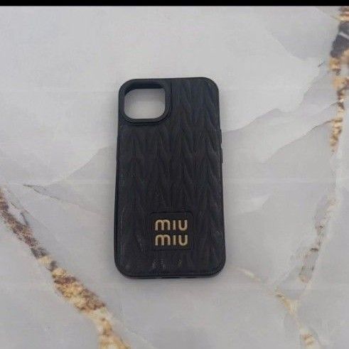 miumiu iPhone13ケース