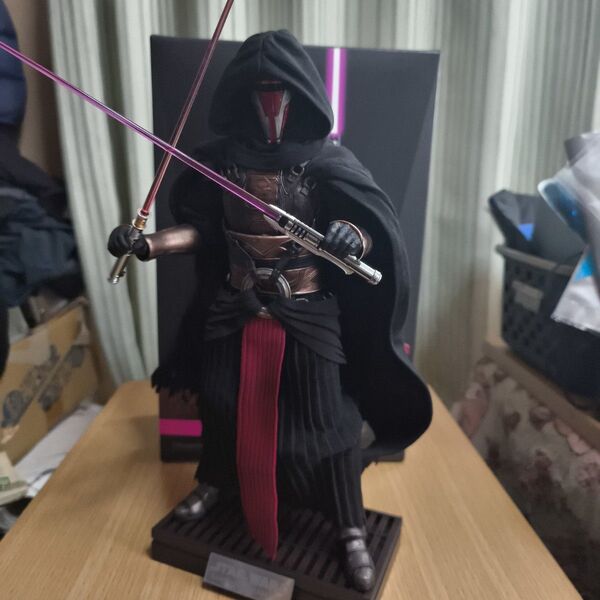 ホットトイズ 1/6 スター・ウォーズ ダース・レヴァン
