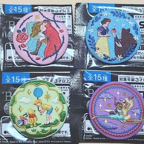 ディズニー刺繍缶バッチ