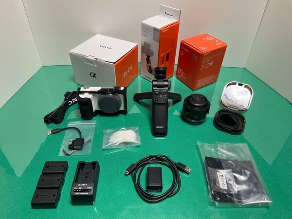【おまけ多数・超豪華セット】 SONY ZV-E10 / SEL35F18 / GP-VPT2BT 他いろいろ