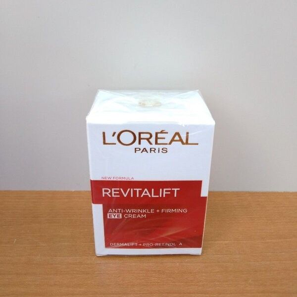 未使用 LOREAL PARiS ロレアル パリ リバイタリフト アイクリーム アンチリンクル ファーミング 15ml