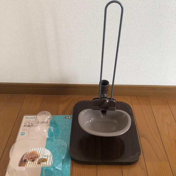 リッチェル ドッグウォーターディッシュM ダークブラウン ウォータースタンド