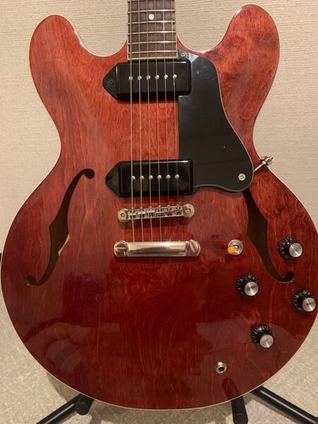 Seventy Seven EXRUBATO-STD/S JT AR P90タイプPU搭載の丁寧にセットアップされた国産セミアコ
