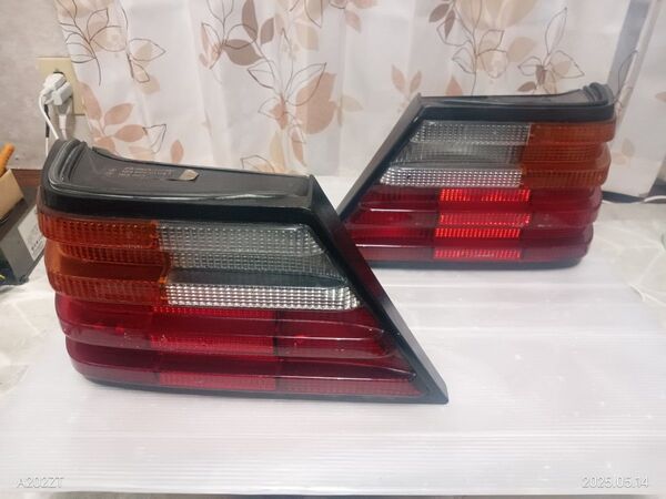 W124/S124 300TE 320TE テールランプ 前期 セダン セット