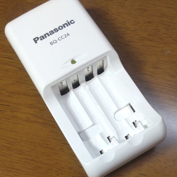 パナソニック ニッケル水素電池 充電器 BQ-CC24 Panasonic 急速充電器 単3形 単4形 エネループ エボルタ