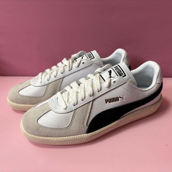 新品 プーマ スニーカー ユニセックス 25cm アーミートレーナー 即日配送可 未使用 PUMA 白 軽量 クッション性 牛革