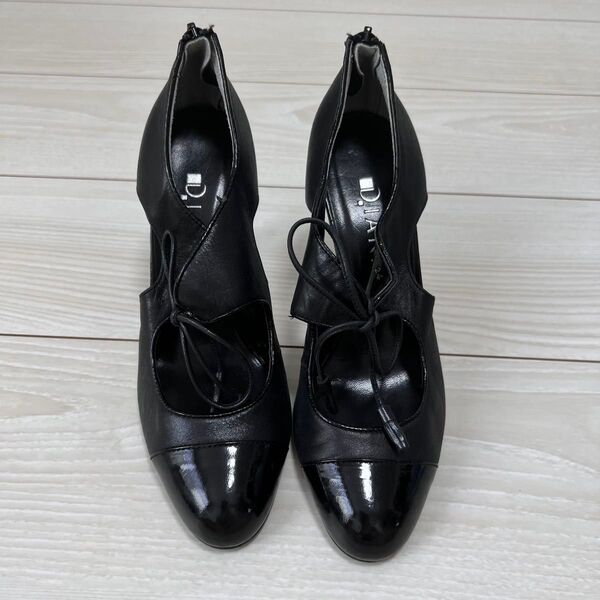 【美品】DIANA ストラップ ヒール 後ろジッパー24.0cm ダイアナ 黒