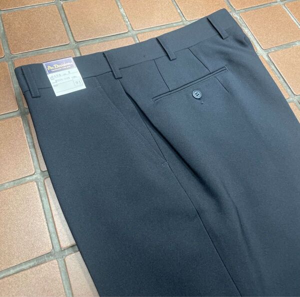 新品タグ付/カジュアル GOLF ゴルフパンツ メンズスラックス/ネイビー 紺/ウエスト91/ノータック/ポリエステル100%