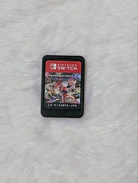 Nintendo Switch マリオカート8 DELUXE ソフトのみ