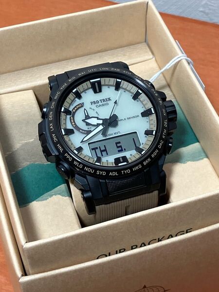 美品プロトレック★PRW-61LD-5JF★強化保護フィルム装着 電波時計 ソーラー充電 G-SHOCK 登山 アウトドア