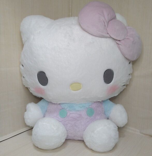 サンリオ ハローキティ パステルカラー ぬいぐるみ BIGサイズぬいぐるみ