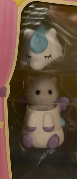 新品 シルバニア お城のゆめいろゆうえんち -ハピネスドリーム- 人形、衣装 ペルシャネコの小さい赤ちゃん ブレア
