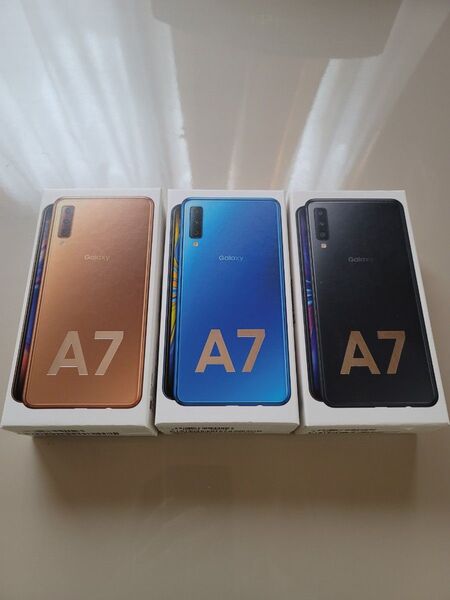 楽天モバイル simフリー Samsung Galaxy A7 3色セット
