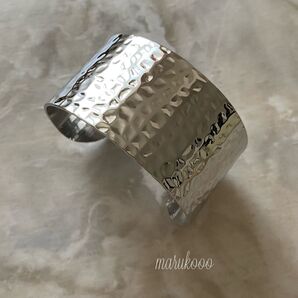 【再入荷】バングル ブレスレット ステンレス シルバーカラー ハワイアンデザイン