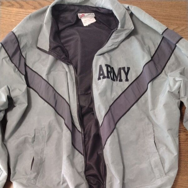 アメリカ陸軍 トレーニングジャケット グレー 古着 ARMY Propper