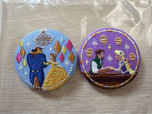 Disney Characters 刺繍缶バッジ ディズニーキャラクターズ 美女と野獣 ラプンツェル